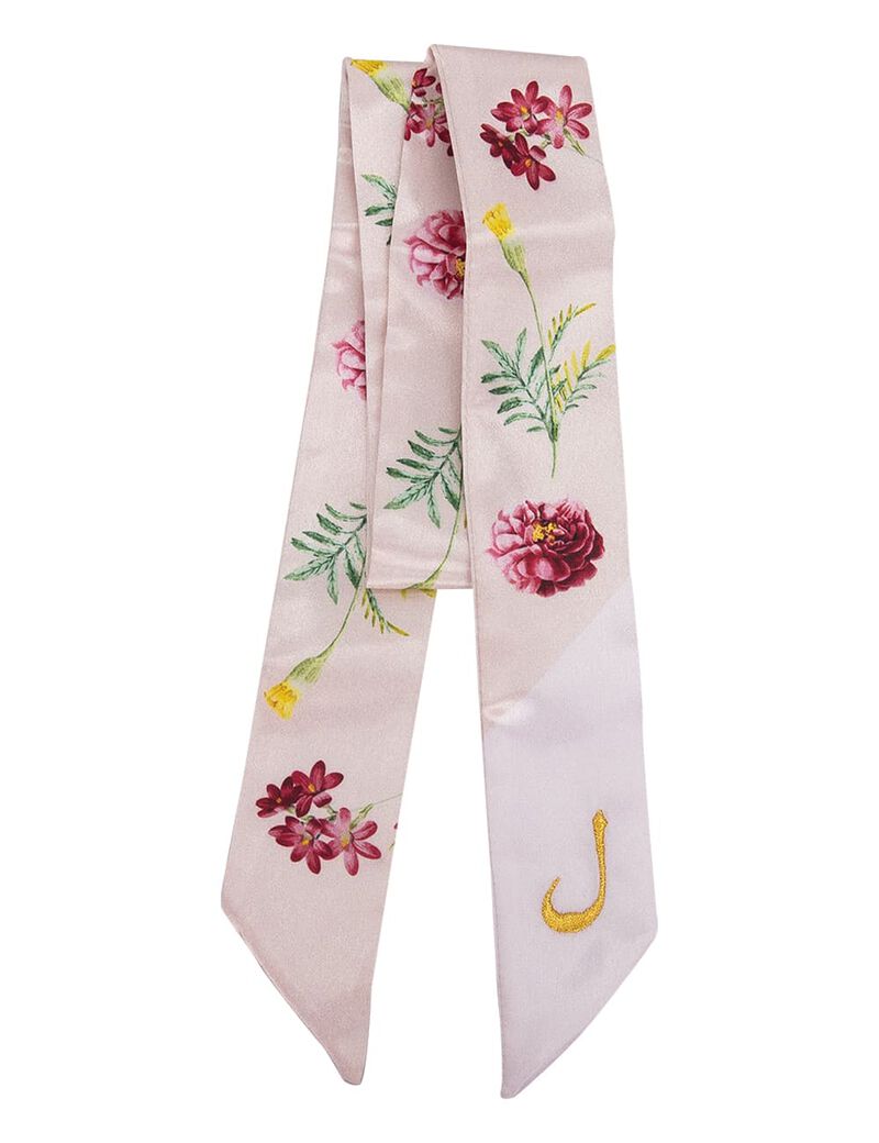 LETTER SCARF - L